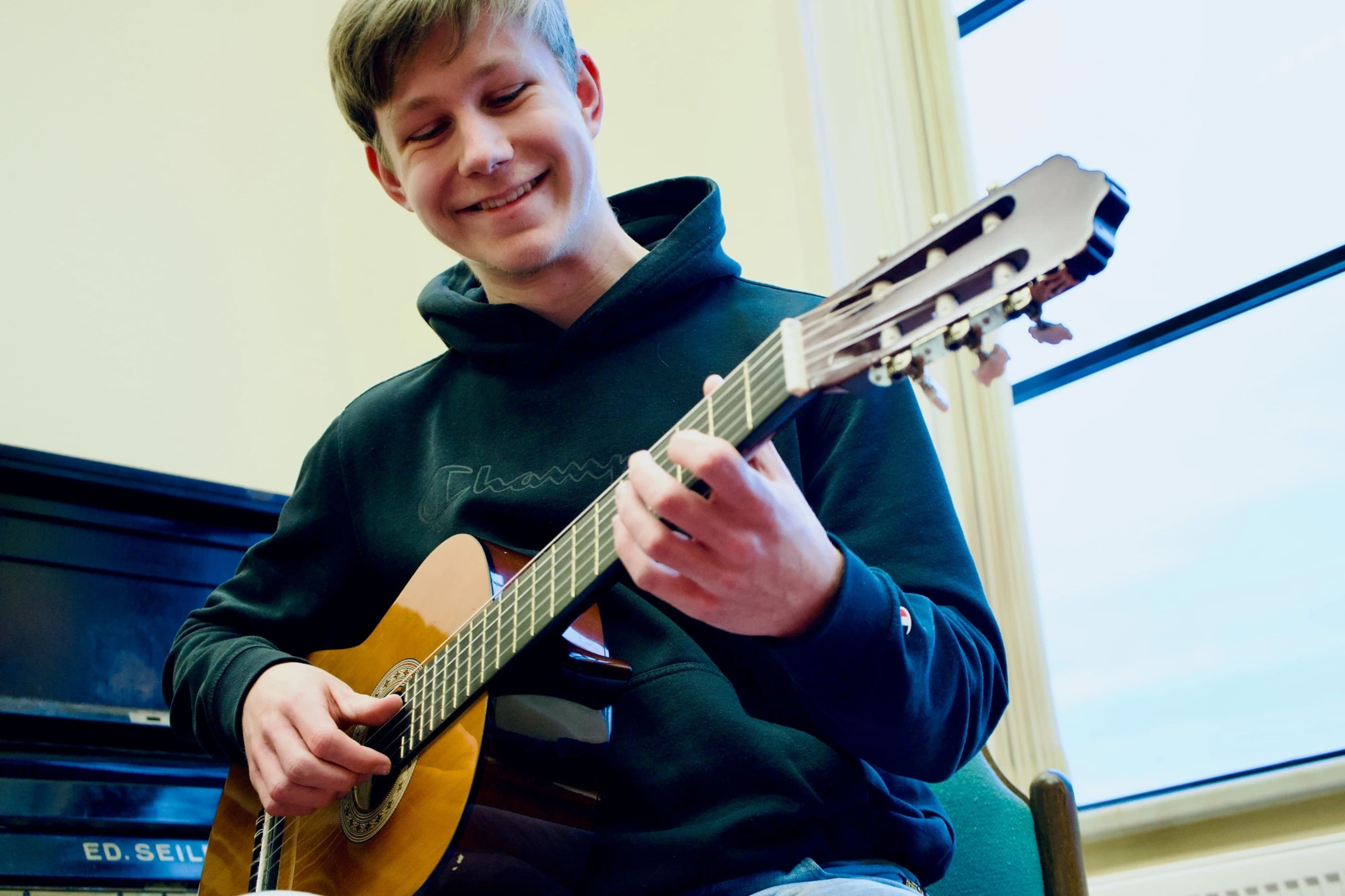 Erneuter Erfolg für die Städtische Musikschule: Ein Triumph bei 'Jugend musiziert 2025'