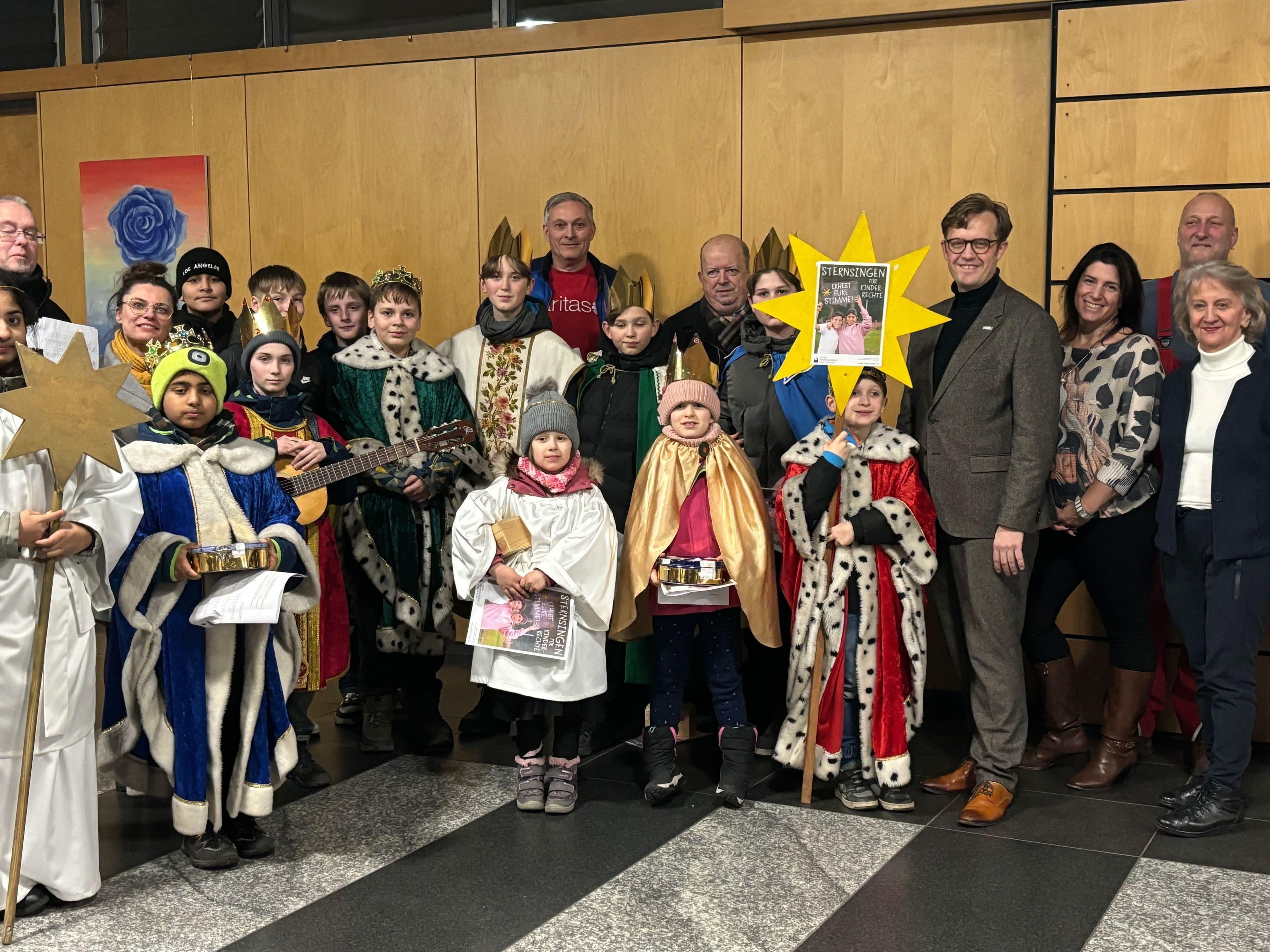 Sternsinger in Senftenberg: Tradition trifft moderne Hilfsinitiative