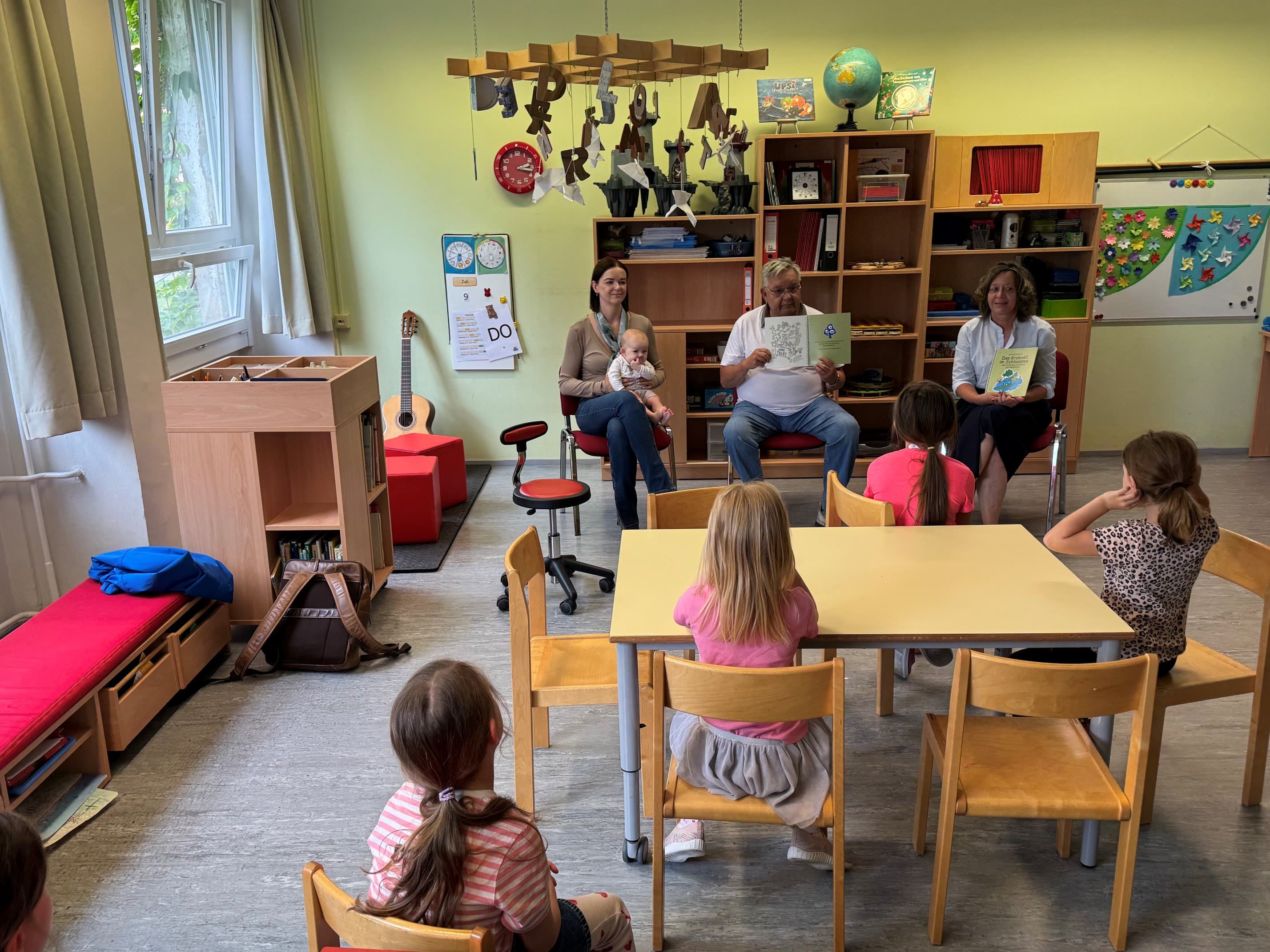 Lesen im Branitzer Park: Kinderbuch für Kita Freundschaft