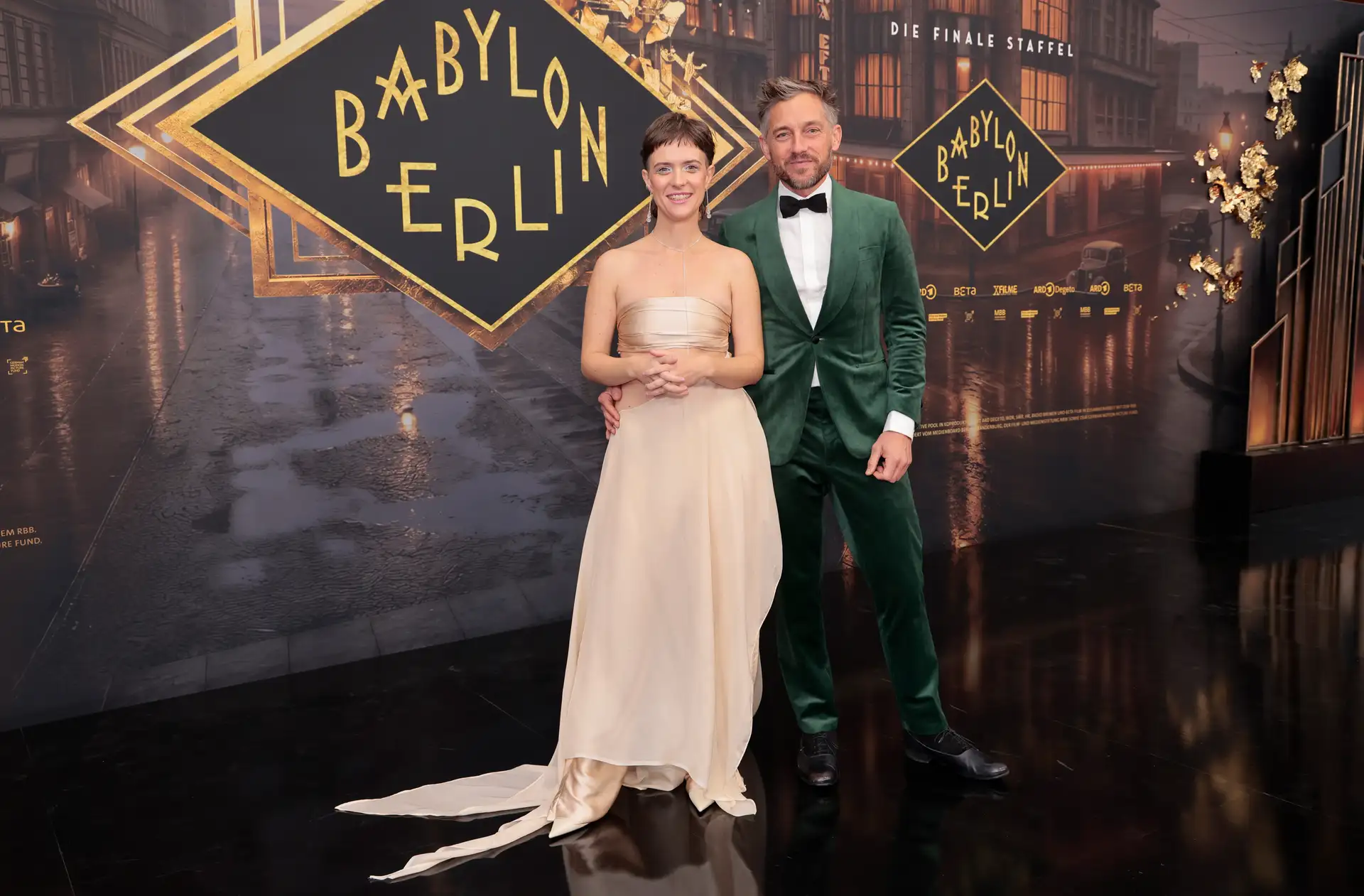 Goldener Premierenabend: "Babylon Berlin" feiert die finale Staffel - jetzt in der ARD Mediathek und am 19. September im Ersten