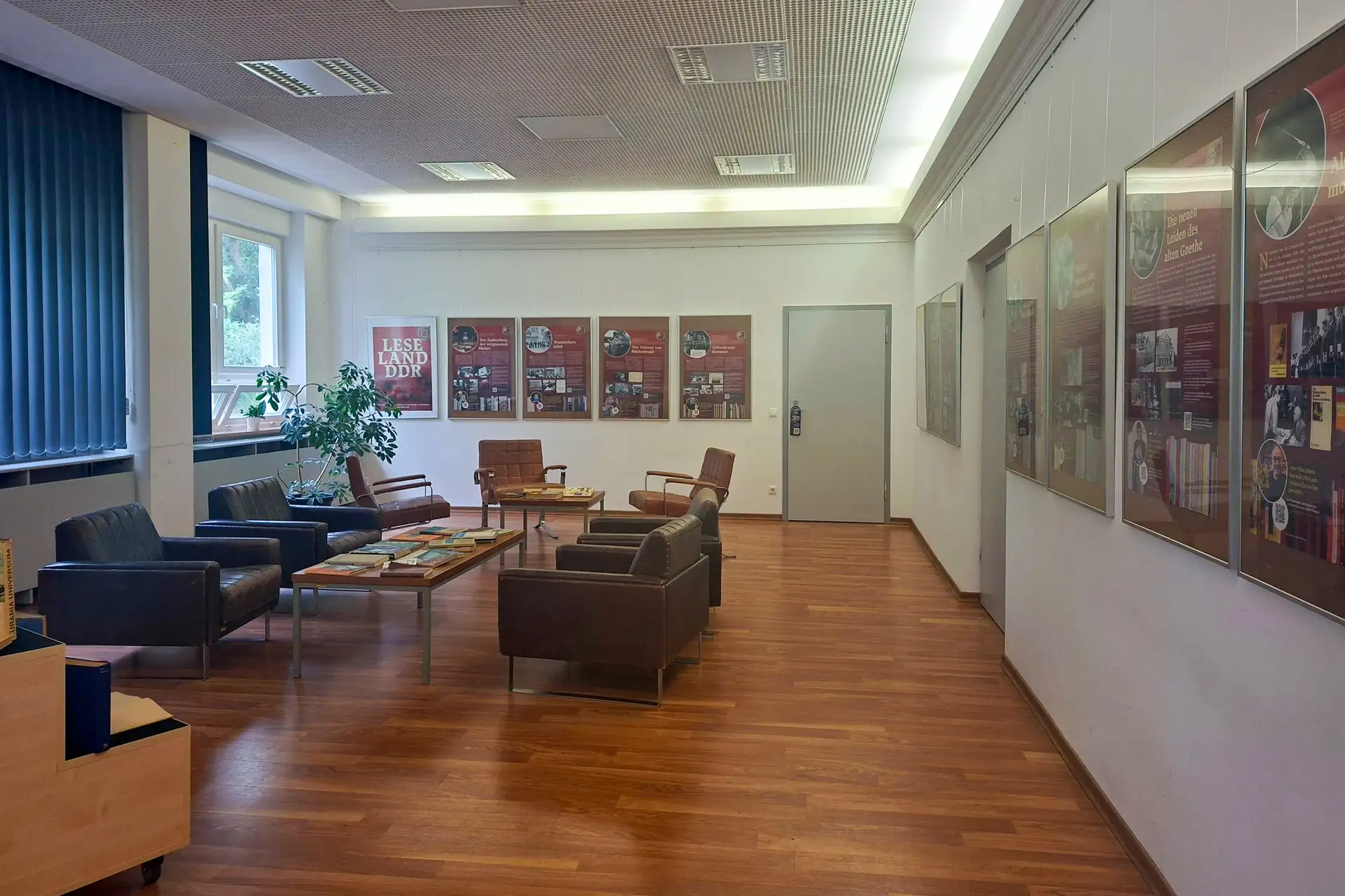 Tag des offenen Denkmals an der Stadtbibliothek Pritzwalk mit Eröffnung der Posterausstellung "Leseland DDR" der Bundesstiftung Aufarbeitung und einem Vortrag zur Pritzwalker Stadtbefestigung von Torsten Geue. September 2026