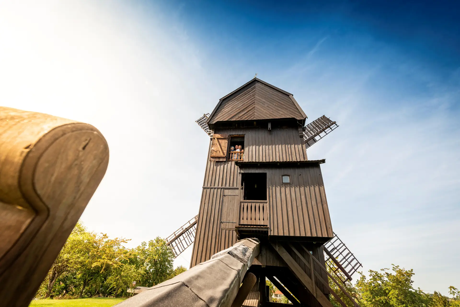Poetry Slam „Zwischen Zeilen und Ziegeln“ an der Bockwindmühle Werder (Havel)